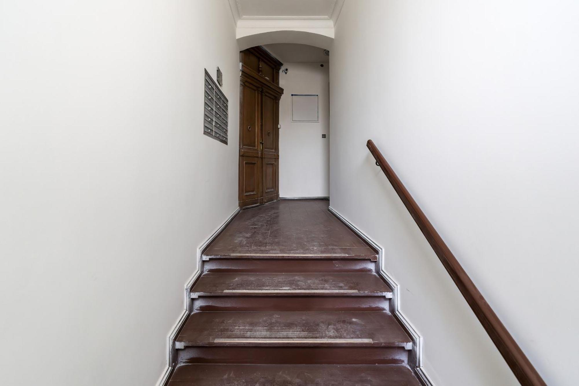 Level -1 Loft Apartments City Center By Renters พอซนาน ภายนอก รูปภาพ